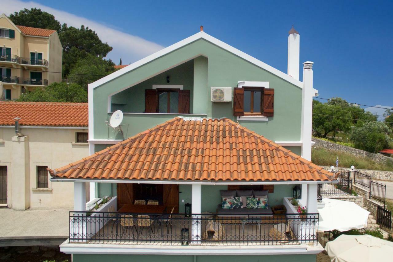 Tettix Summer House Fiskardo Exterior photo